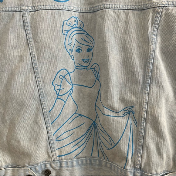 Disney Cinderella Spirit Jersey Denim Jacket Blue Medium - Picture 9 of 9
